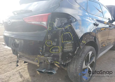 2018 Hyundai Tucson Value z USA, uszkodzony, nr VIN KM8J3CA24JU627027